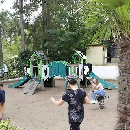 Entre Sable Et Feuillus منتزه العطل